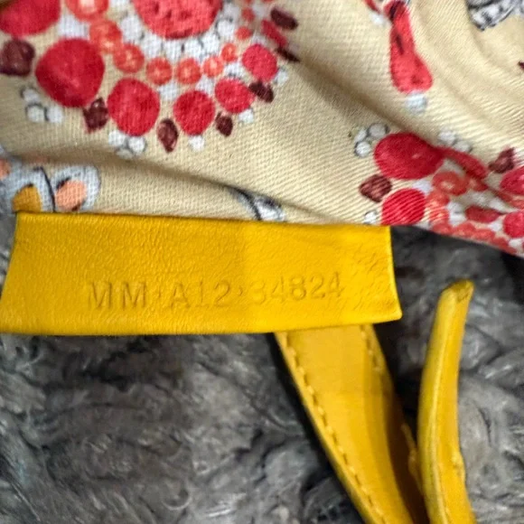 Bulgari Bvlgari Yellow Leather Tote Bag - Picture 16 of 16